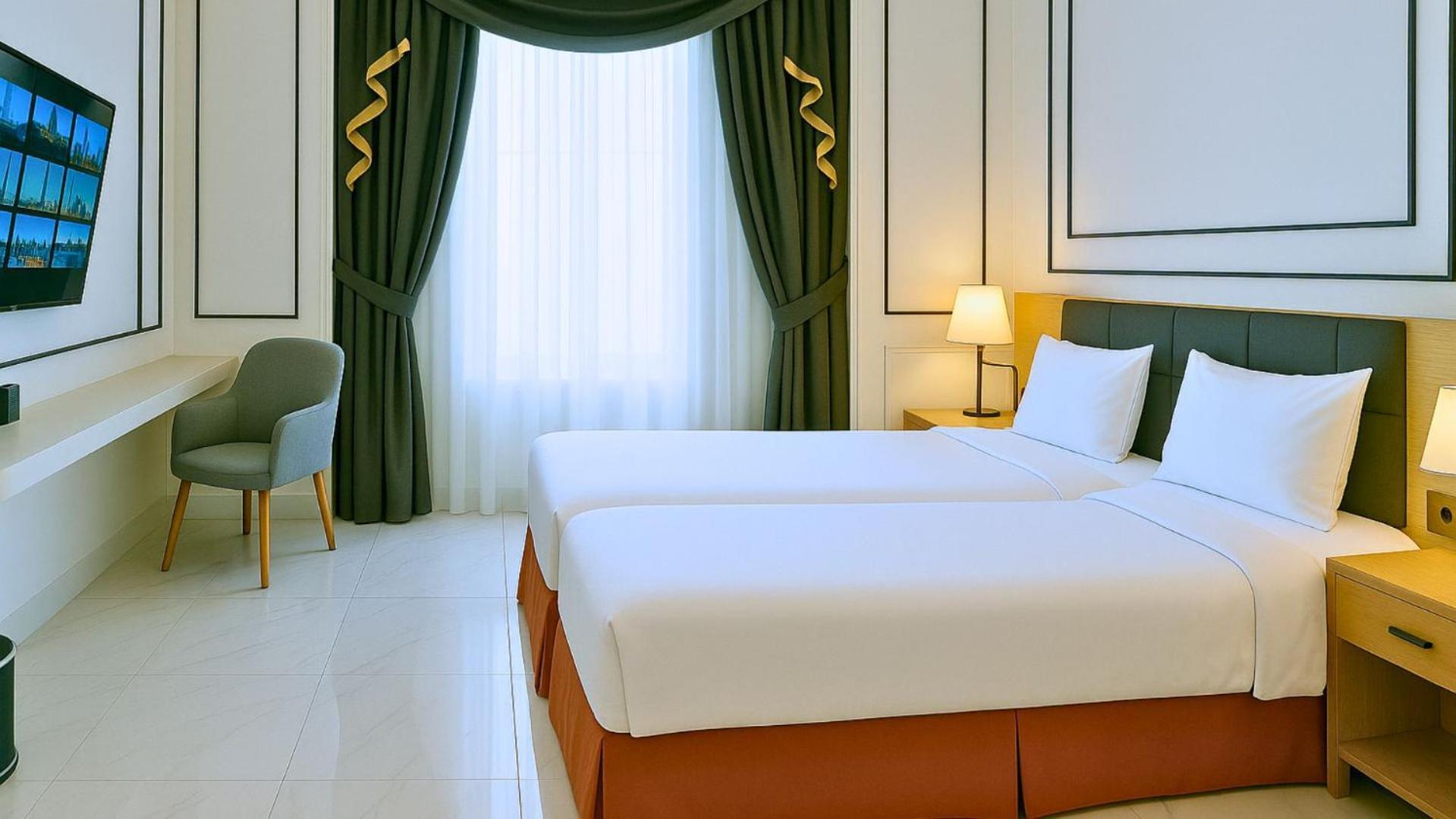 The Grantage Hotel & Sky Lounge Serpong Exterior photo